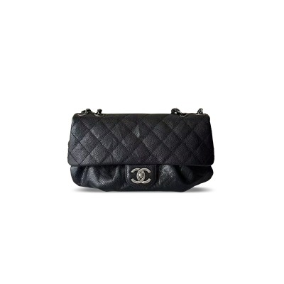 CHANEL CLASSIC FLAP BAG QUILTED CAVIAR 325014 (30*18*4cm)